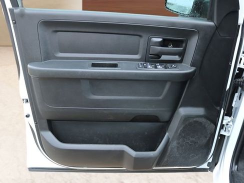 Used 2022 RAM 1500 Express w/ Express Value Package image 11