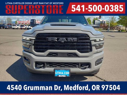 New 2026 RAM 3500 Laramie AWD/4WD image 14