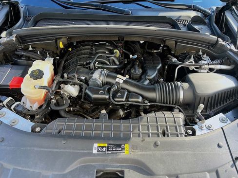 Used 2022 Jeep Grand Cherokee L Limited w/ Luxury Tech Group II image 29