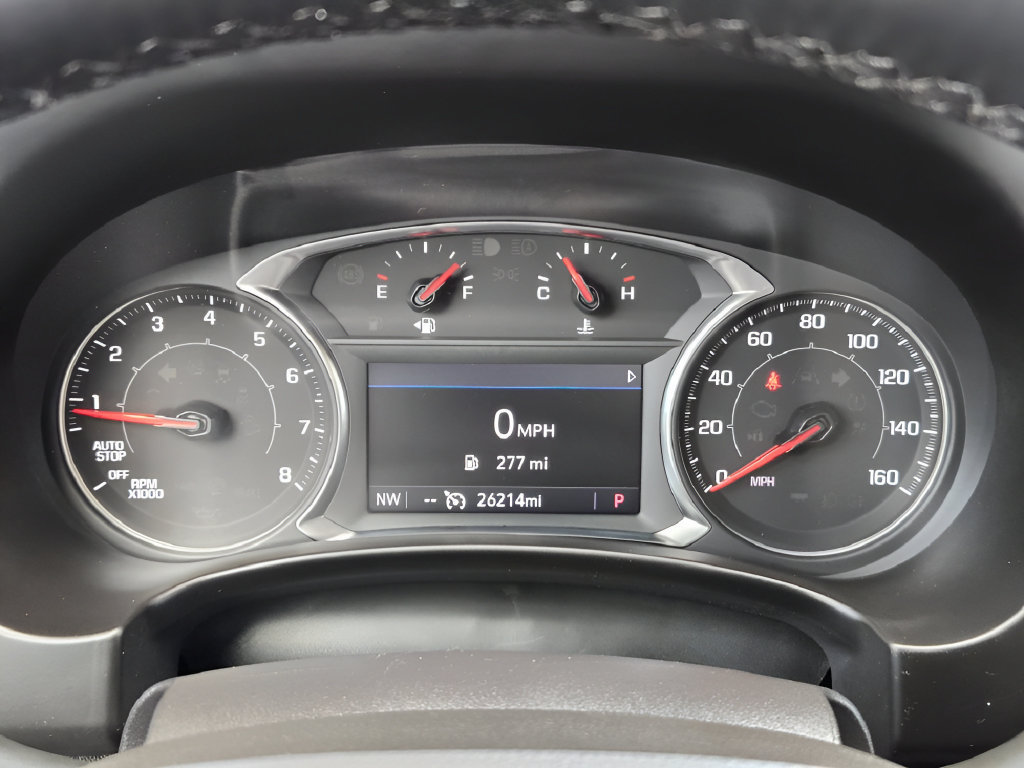 Used 2024 GMC Terrain SLT AWD/4WD image 14