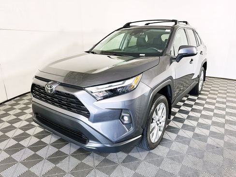 Used 2024 Toyota RAV4 XLE Premium FWD image 7