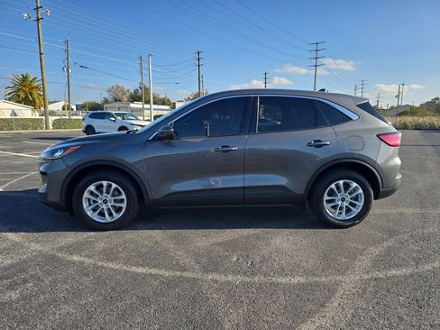 Used 2021 Ford Escape SE w/ Convenience Package image 4