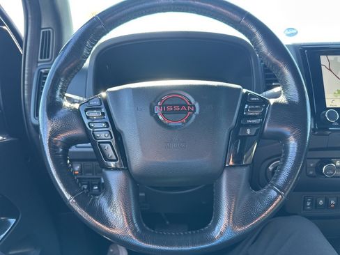 Used 2022 Nissan Frontier PRO-4X w/ Pro-4X Premium Package image 36