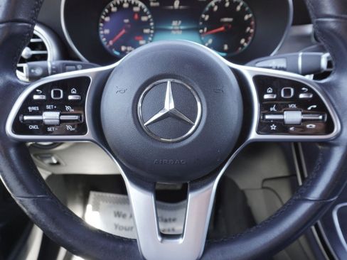 Used 2022 Mercedes-Benz GLC 300 image 18