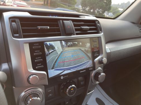 Certified 2021 Toyota 4Runner SR5 Premium w/ Moonroof Package AWD/4WD image 25