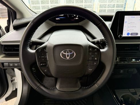 Used 2023 Toyota Prius LE image 14