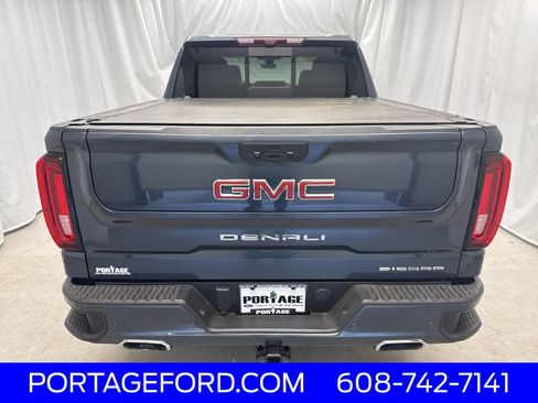 Used 2022 GMC Sierra 1500 Denali w/ Denali Reserve Package AWD/4WD image 4
