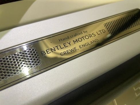 Used 2021 Bentley Flying Spur W12 AWD/4WD image 18