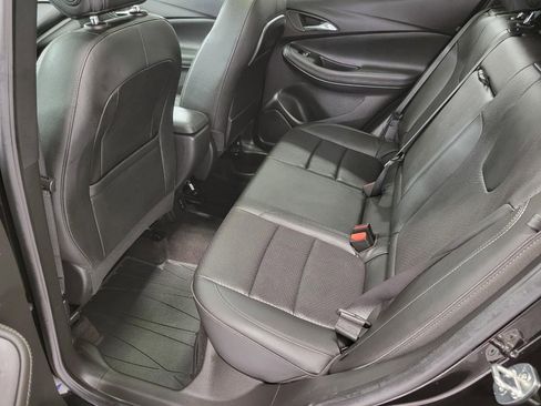 Used 2023 Buick Encore GX Essence w/ Experience Buick Package AWD/4WD image 22