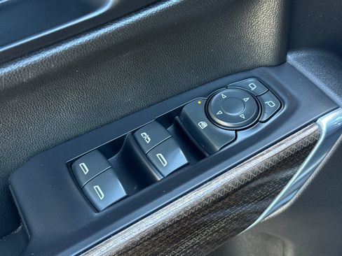Used 2021 Chevrolet Silverado 1500 RST RWD image 11