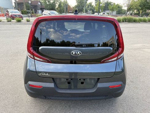 Used 2021 Kia Soul LX FWD image 31
