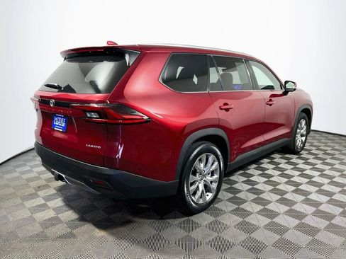 Certified 2025 Toyota Grand Highlander AWD image 7