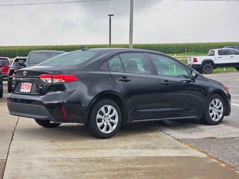 Used 2023 Toyota Corolla LE FWD image 8