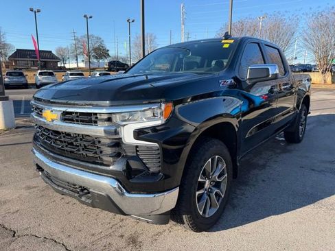 Used 2024 Chevrolet Silverado 1500 LT image 8