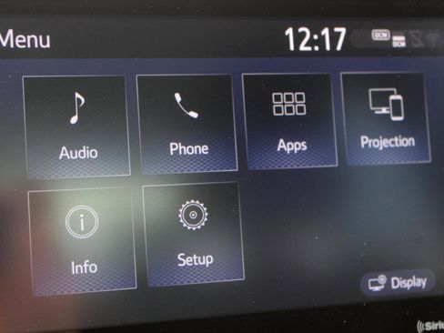 Used 2022 Toyota Corolla LE FWD image 33