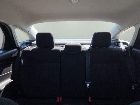 Used 2018 Ford Focus SE image 15