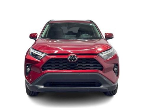 Used 2024 Toyota RAV4 XLE Premium image 6