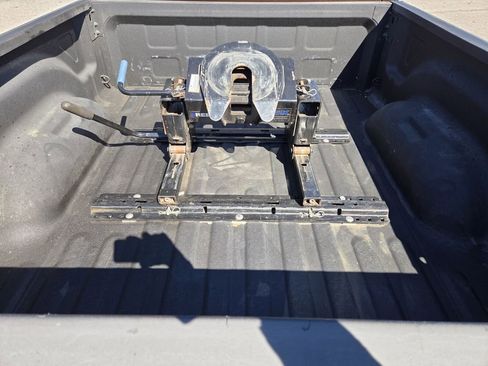 Used 2015 RAM 2500 Longhorn w/ Convenience Group image 22