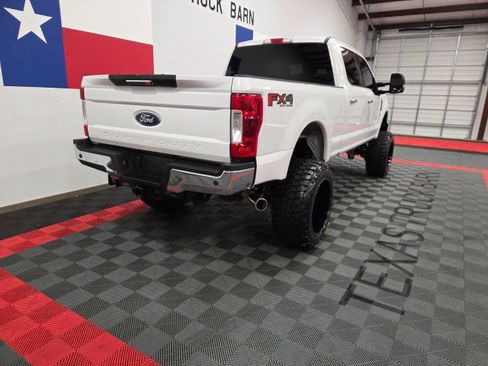 Used 2019 Ford F250 XLT w/ XLT Premium Package AWD/4WD image 19