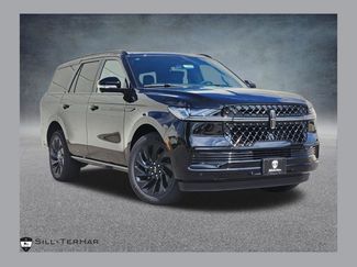 New 2026 Lincoln Navigator Reserve w/ Jet Appearance Package AWD/4WD 360° Tour