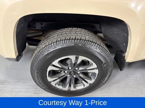 Used 2021 Chevrolet Colorado Z71 RWD image 13