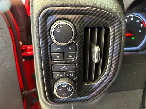 Used 2021 Chevrolet Silverado 1500 Custom Trail Boss w/ LPO, Dark Essentials Package image 29