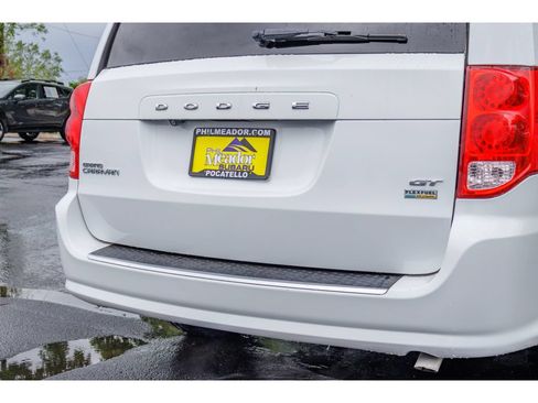 Used 2017 Dodge Grand Caravan GT FWD image 30