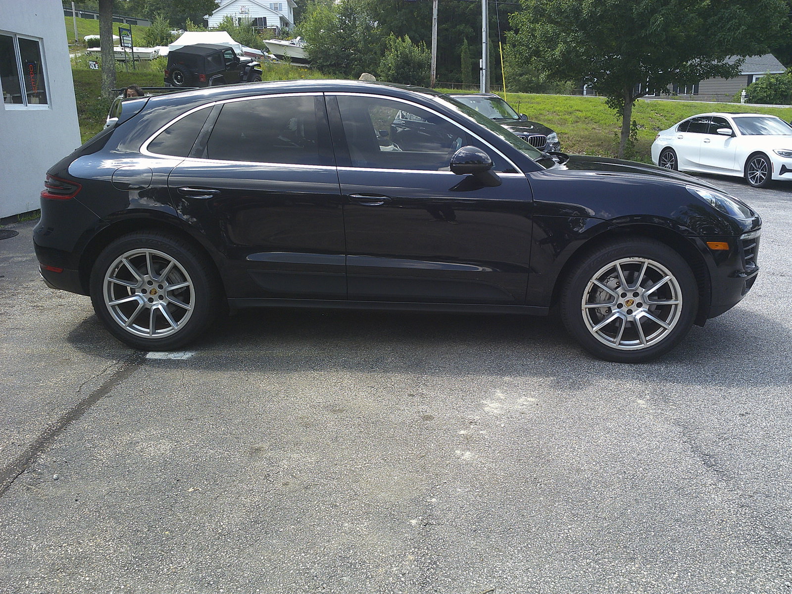 Used 2015 Porsche Macan S AWD/4WD image 4