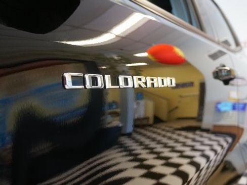 Used 2026 Chevrolet Colorado ZR2 w/ Technology Package image 81