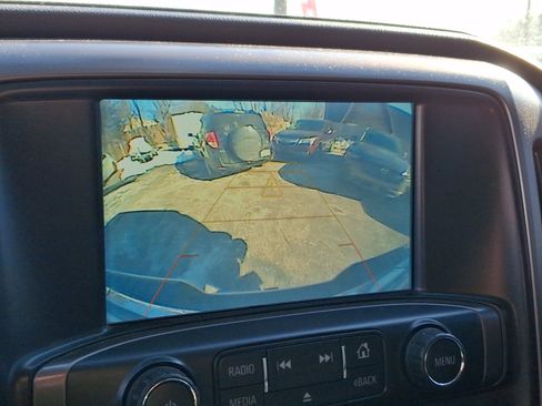 Used 2018 GMC Sierra 1500 SLT w/ All Terrain Package image 19