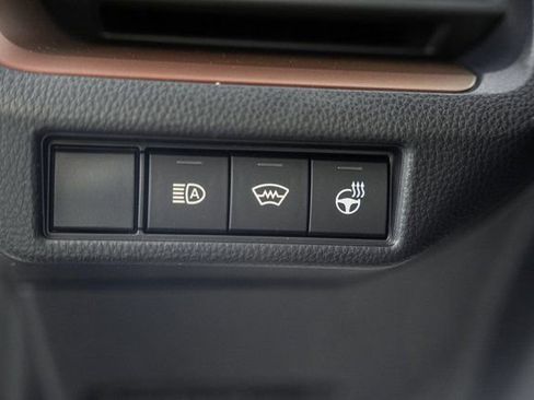 New 2026 Toyota Prius Plug-In Hybrid FWD image 40