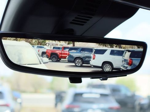 New 2026 Buick Enclave Avenir w/ Super Cruise Package image 10