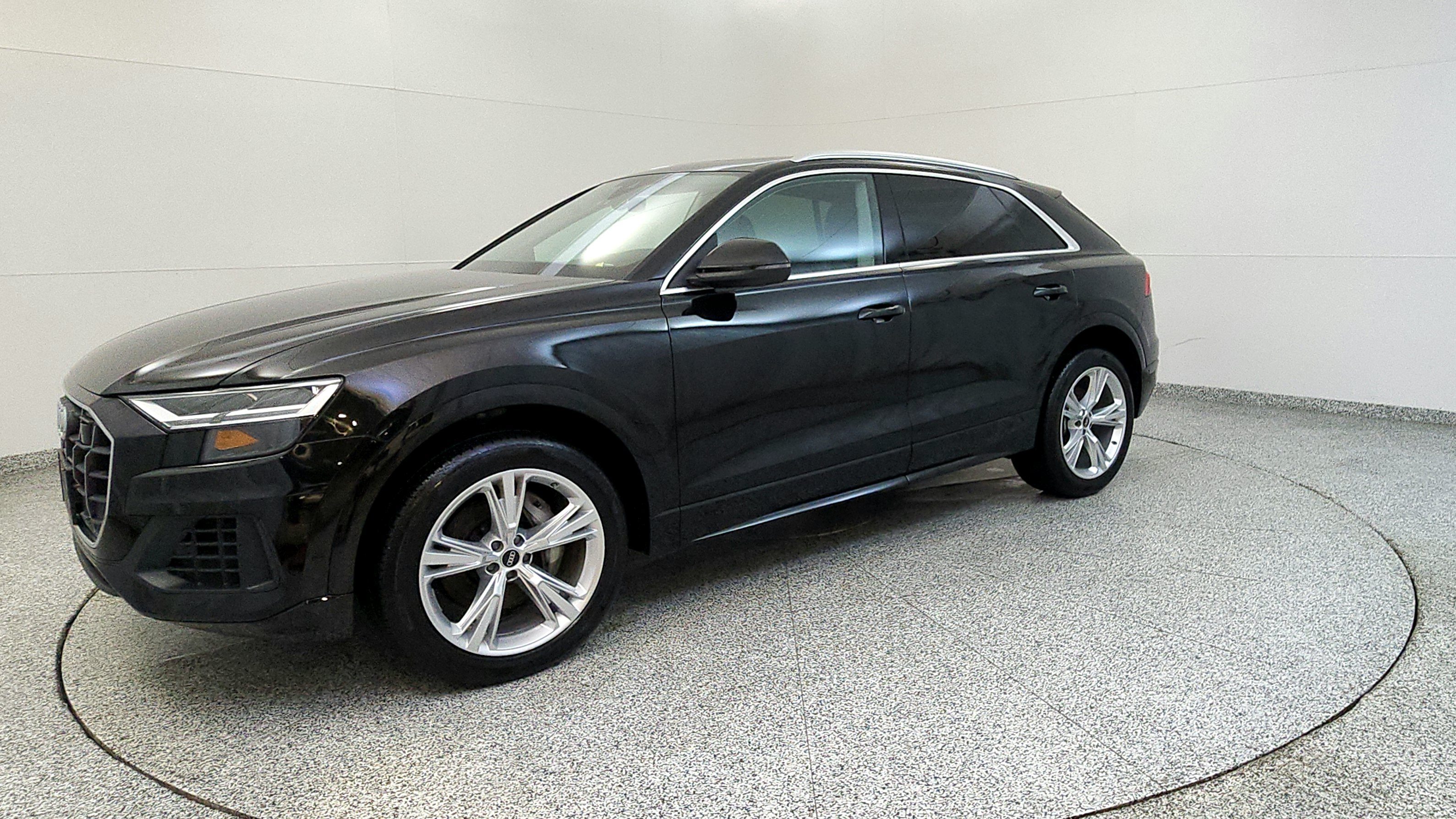 Used 2022 Audi Q8 Premium Plus AWD/4WD image 3