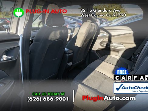 Used 2023 Chevrolet Bolt EUV LT w/ Driver Confidence Package image 8