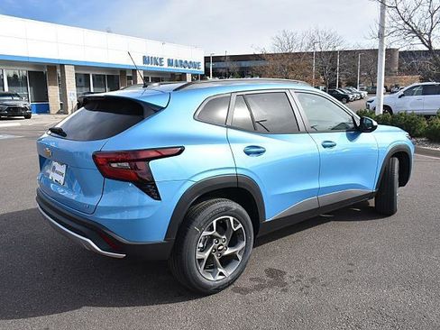 New 2026 Chevrolet Trax LT image 6