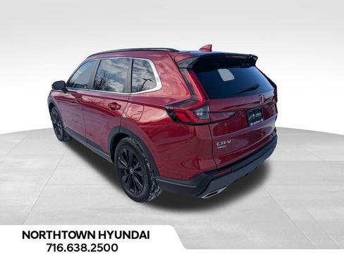 Used 2024 Honda CR-V Sport Touring image 3