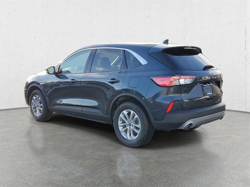 Used 2022 Ford Escape SE w/ Convenience Package image 5