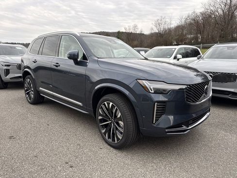 New 2026 Volvo XC90 B6 Ultra image 1