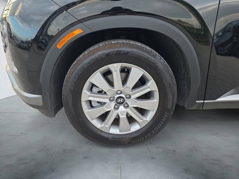 Used 2025 Hyundai Palisade SEL FWD image 14