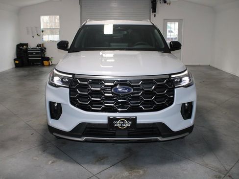 New 2026 Ford Explorer Platinum image 58