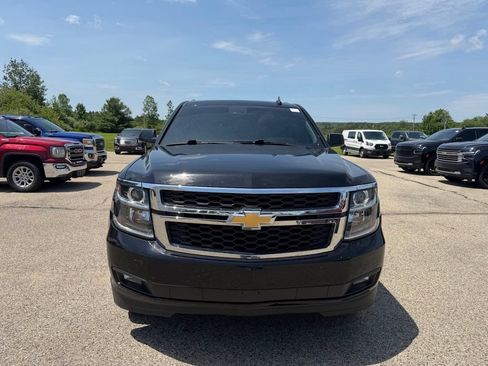 Used 2019 Chevrolet Suburban LT AWD/4WD image 7