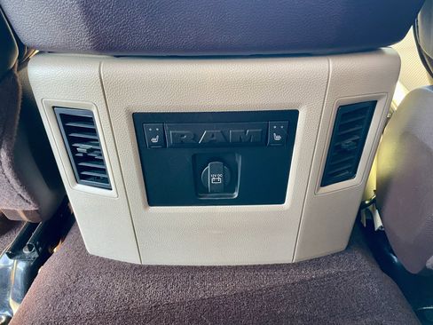 Used 2018 RAM 1500 Laramie Longhorn w/ Longhorn Southfork Package image 26