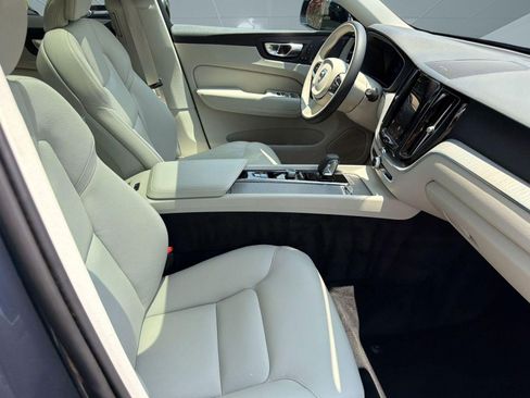 Certified 2024 Volvo XC60 T8 Plus w/ Climate Package AWD/4WD image 30
