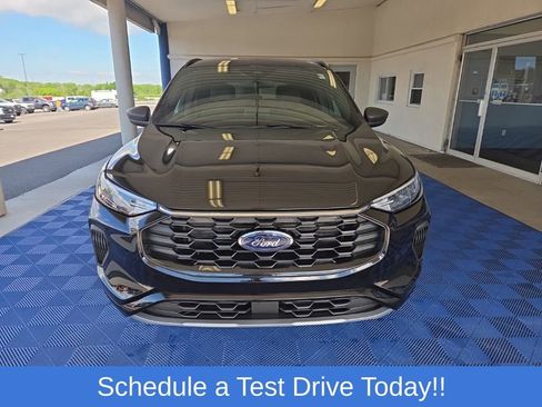 Used 2024 Ford Escape ST-Line AWD/4WD image 2