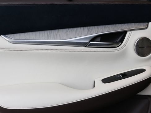 Certified 2021 INFINITI QX50 Autograph w/ Premium White Leather Package image 23