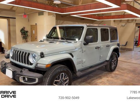 Used 2024 Jeep Wrangler Unlimited Sahara image 1