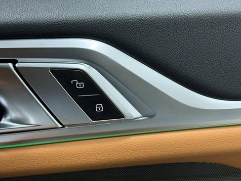 Used 2025 BMW i4 xDrive40i w/ Premium Package image 21