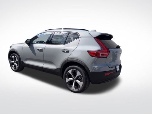 New 2026 Volvo XC40 B5 Plus w/ Protection Package Premier image 3
