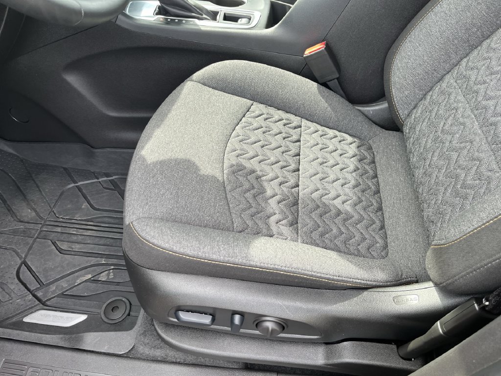 Used 2024 Chevrolet Equinox LT w/ LPO, Floor Liner Package FWD image 12