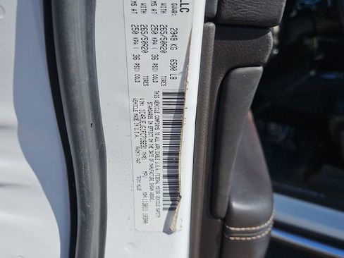 Used 2015 Jeep Grand Cherokee Summit w/ Trailer Tow Group IV image 33